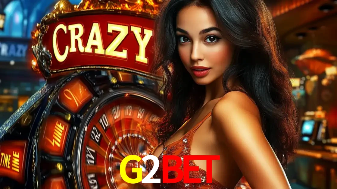 Mulher glamourosa olhando para a câmera com a roda vermelha do Crazy Time ao fundo em um ambiente de cassino, destacando a emoção dos jogos ao vivo no G2BET.